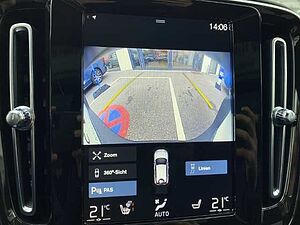 Volvo  XC40 Recharge R-Design, T5 Plug-in Hybrid