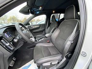 Volvo  XC40 Recharge R-Design, T5 Plug-in Hybrid