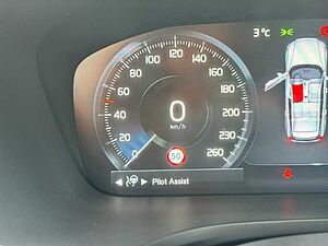Volvo  V60 R-Design, B4 Mild-Hybrid Diesel