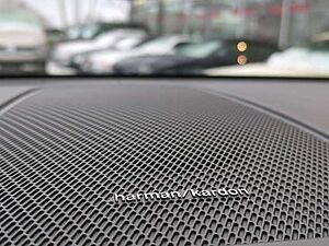 Volvo  XC60 Recharge R-Design, T8 AWD Plug-in Hybrid