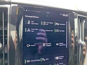 Volvo  XC60 R-Design, B5 Mild-Hybrid Diesel AWD