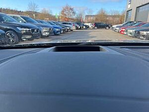 Volvo  V90 Recharge Ultimate, T8 AWD Plug-in Hybrid, Elektrisch/Benzin, Dark