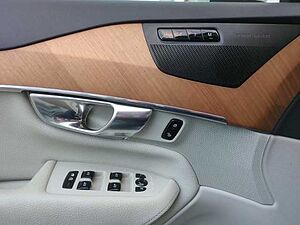 Volvo  XC90 Recharge Inscription Expression, T8 AWD Plug-in Hybrid, 7 Sitze