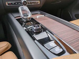 Volvo  XC60 Recharge Inscription, T8 AWD Plug-in Hybrid