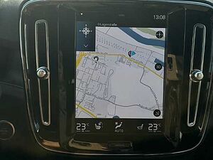 Volvo  XC40 Recharge Plus, T5 Plug-in Hybrid, Elektrisch/Benzin, Dark