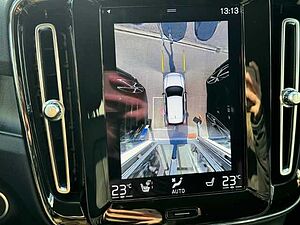 Volvo  XC40 Recharge Plus, T5 Plug-in Hybrid, Elektrisch/Benzin, Dark
