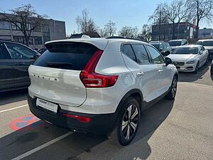 Volvo  XC40 Recharge Plus, T5 Plug-in Hybrid, Elektrisch/Benzin, Dark