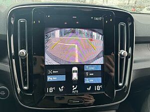 Volvo  XC40 Recharge Plus, T4 Plug-in Hybrid, Elektrisch/Benzin, Dark