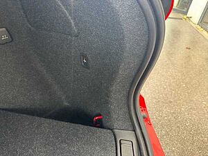 Volvo  XC40 Recharge Plus, T4 Plug-in Hybrid, Elektrisch/Benzin, Dark