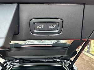 Volvo  V90 Ultimate, B4 Mild-Hybrid, Benzin, Bright