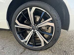 Volvo  XC60 R-Design, B5 AWD Mild-Hybrid Diesel