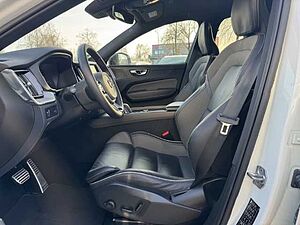 Volvo  XC60 R-Design, B5 AWD Mild-Hybrid Diesel
