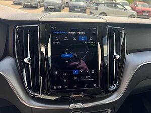 Volvo  XC60 Momentum Pro, B4 Mild-Hybrid Diesel
