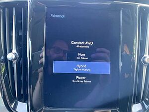 Volvo  V60 Recharge R-Design Expression, T6 AWD Plug-in Hybrid