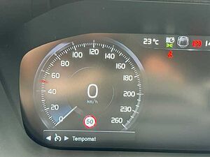 Volvo  XC60 B6 Mild-Hybrid Benzin AWD Automatikgetriebe (228kW/310PS) R-Design