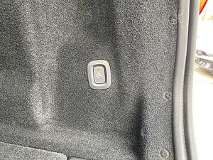 Volvo  XC60 Plus, B4 AWD Mild-Hybrid, Diesel, Dark