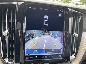 Volvo  XC60 Recharge Ultimate, T8 AWD Plug-in Hybrid, Elektrisch/Benzin, Dark