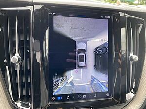 Volvo  XC60 Recharge Ultimate, T8 AWD Plug-in Hybrid, Elektrisch/Benzin, Dark