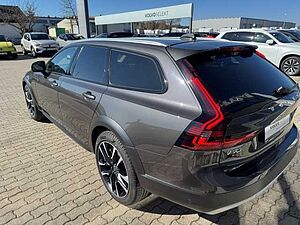 Volvo  CC