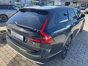 Volvo  CC