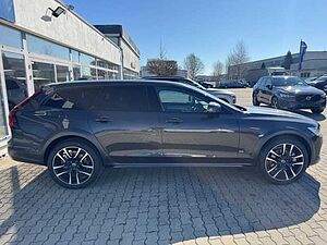 Volvo  CC