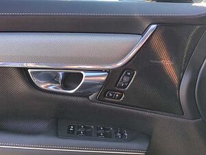Volvo  V90 T4 Automatikgetriebe (140kW/190PS) R-Design