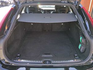 Volvo  V90 T4 Automatikgetriebe (140kW/190PS) R-Design