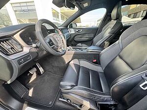 Volvo  XC60 R-Design, B5 AWD Mild-Hybrid Diesel