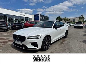 Volvo  S60 Ultimate, B5 AWD Mild-Hybrid, Benzin, Dark