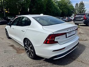 Volvo  S60 Ultimate, B5 AWD Mild-Hybrid, Benzin, Dark