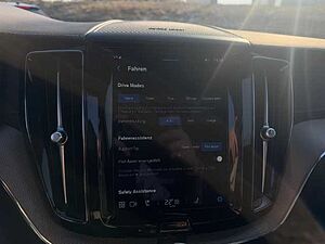 Volvo  XC60 Recharge Ultimate, T8 AWD Plug-in Hybrid, Elektrisch/Benzin, Bright