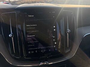 Volvo  XC60 Recharge Ultimate, T8 AWD Plug-in Hybrid, Elektrisch/Benzin, Bright