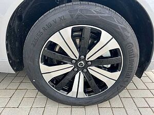 Volvo  XC60 Plus, T6 AWD Plug-in Hybrid, Elektrisch/Benzin, Dark
