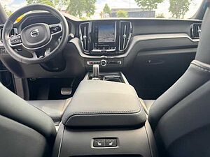 Volvo  XC60 B5 Mild-Hybrid Diesel AWD Automatikgetriebe (173kW/235PS) R-Design