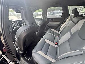 Volvo  XC60 B5 Mild-Hybrid Diesel AWD Automatikgetriebe (173kW/235PS) R-Design