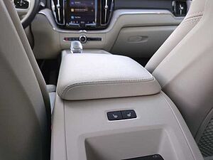 Volvo  XC60 Recharge Inscription, T8 AWD Plug-in Hybrid