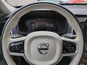 Volvo  XC90 Recharge Inscription, T8 AWD plug-in hybrid, 7 Sitze