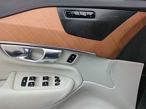 Volvo  XC90 Recharge Inscription, T8 AWD plug-in hybrid, 7 Sitze