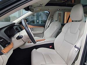 Volvo  XC90 Recharge Inscription, T8 AWD plug-in hybrid, 7 Sitze