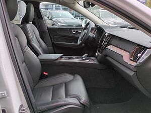Volvo  XC60 Ultimate, B4 AWD Mild-Hybrid, Diesel, Bright