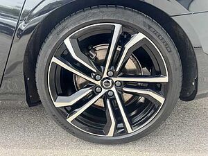 Volvo  V90 R-Design, B6 Mild-Hybrid Benzin AWD