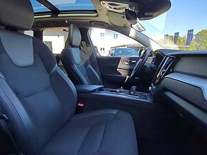 Volvo  XC60 Recharge R-Design Expression, T6 AWD Plug-in Hybrid