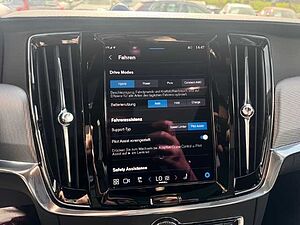 Volvo  V90 Recharge Ultimate, T8 AWD Plug-in Hybrid, Elektrisch/Benzin, Dark