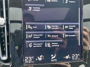 Volvo  XC40 Recharge Ultimate, T5 Plug-in Hybrid, Elektrisch/Benzin, Bright