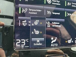 Volvo  XC40 Recharge Ultimate, T5 Plug-in Hybrid, Elektrisch/Benzin, Bright