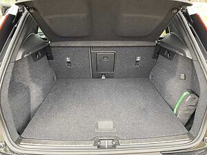 Volvo  XC40 Recharge Ultimate, T5 Plug-in Hybrid, Elektrisch/Benzin, Bright