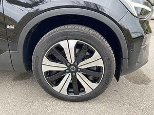 Volvo  XC40 Recharge Ultimate, T5 Plug-in Hybrid, Elektrisch/Benzin, Bright