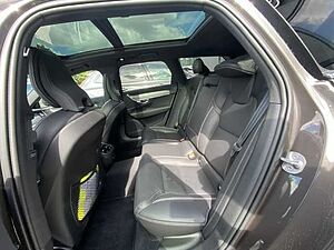 Volvo  V90 Ultimate, B4 Mild-Hybrid, Diesel, Bright