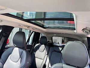 Volvo  XC90 Recharge Ultimate, T8 AWD Plug-in Hybrid, Elektrisch/Benzin, Dark, 7 Sitze