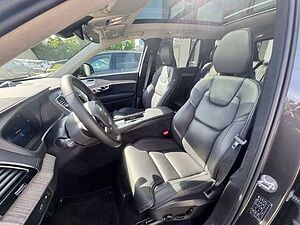 Volvo  XC90 Recharge Ultimate, T8 AWD Plug-in Hybrid, Elektrisch/Benzin, Dark, 7 Sitze